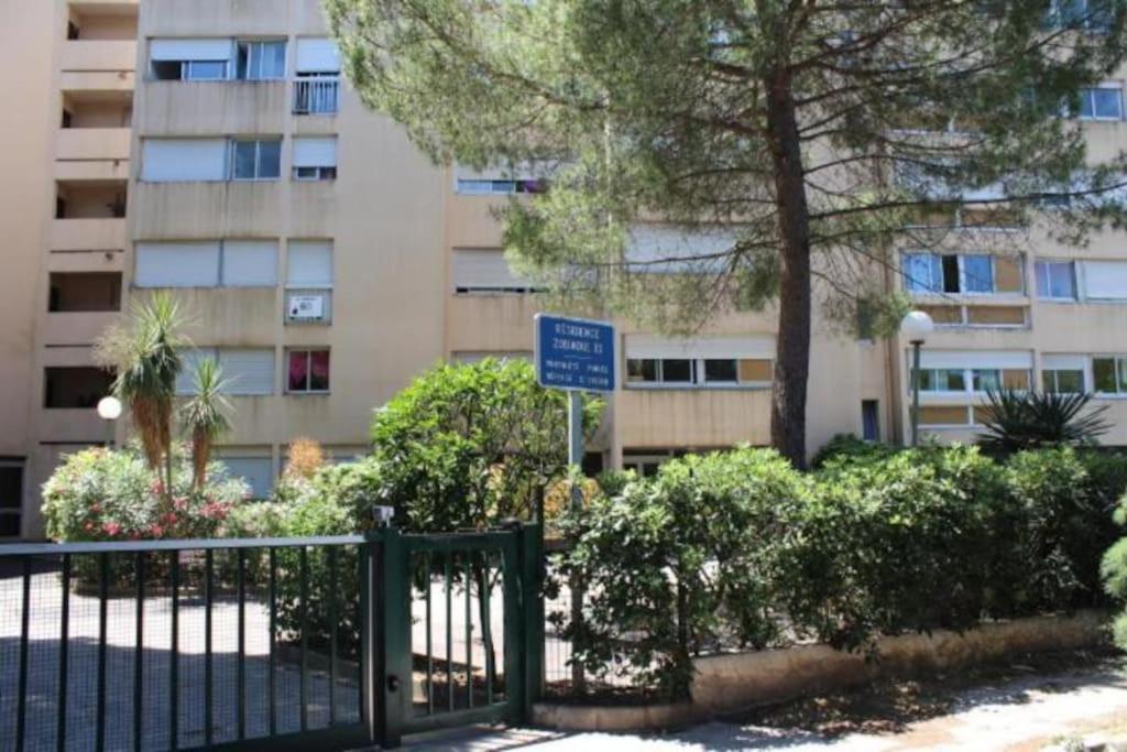 Port Et Iles D'or. Appartement
